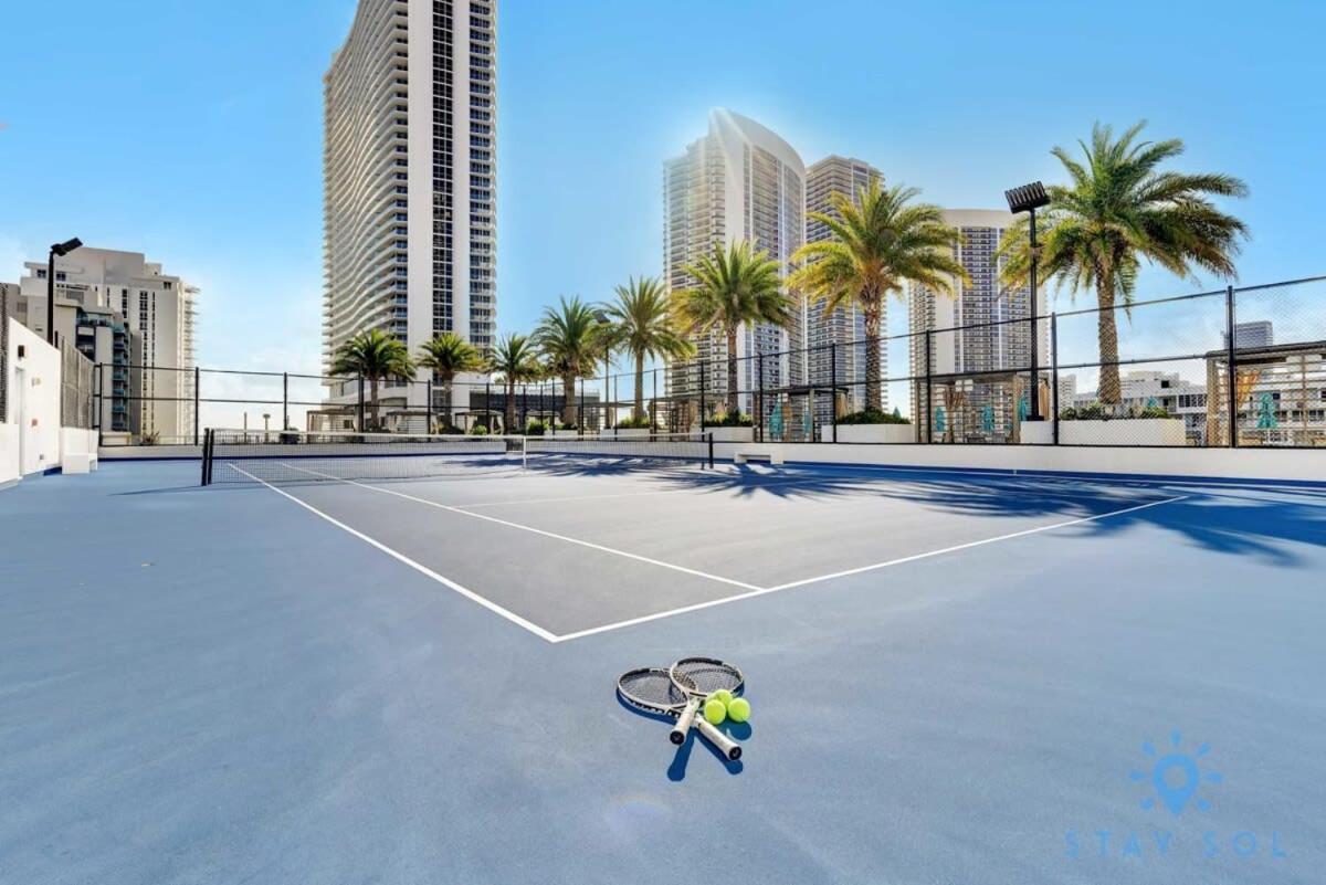 דירות הוליווד Coastal Relaxation - Parking Included - Amazing Pools מראה חיצוני תמונה